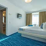 Hotel Mera Onix