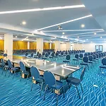 Mera Onix Hotel