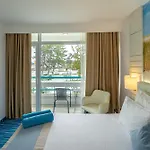 Hotel Mera Onix Jupiter