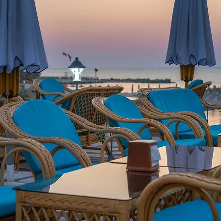 Mera Onix Szálloda 4*